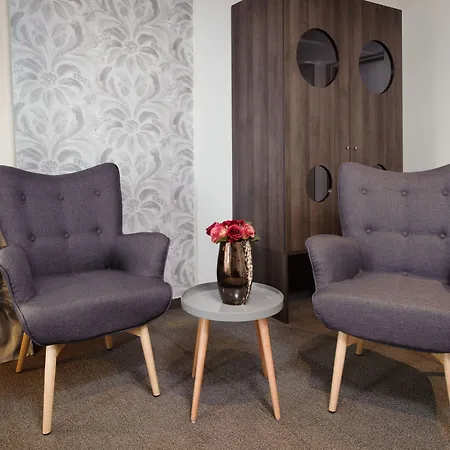 بوبان لوكجري سويتس 4*