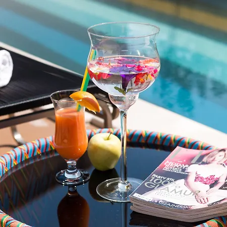 فندق مبيت وإفطار بوبان لوكجري سويتس 4*