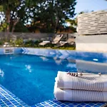 Boban Luxury 4*
